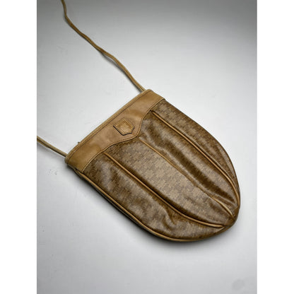 Celine SAC SEAU Beige Leather Handbag image 4