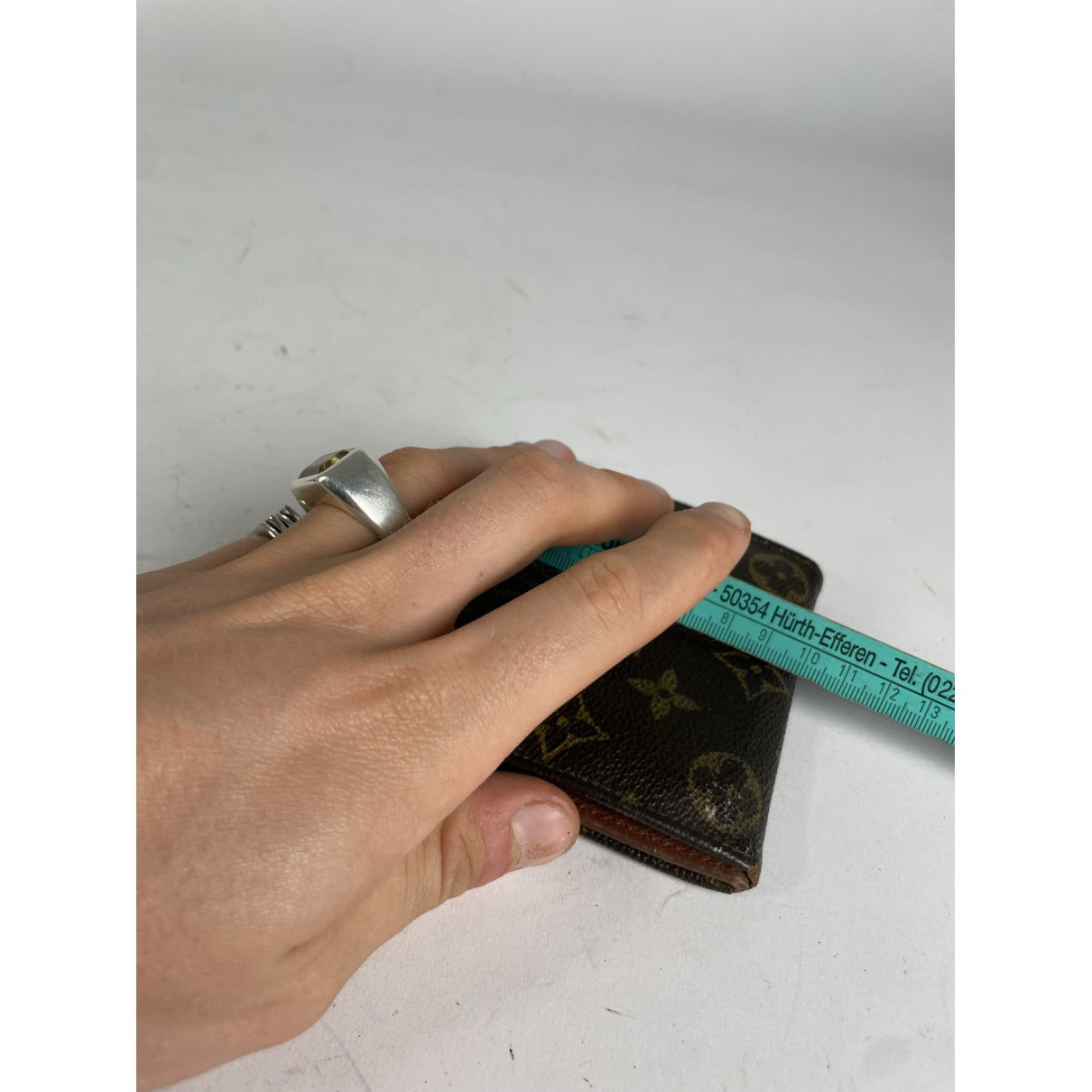 Louis Vuitton Emilie Brown Leather Wallet image 4