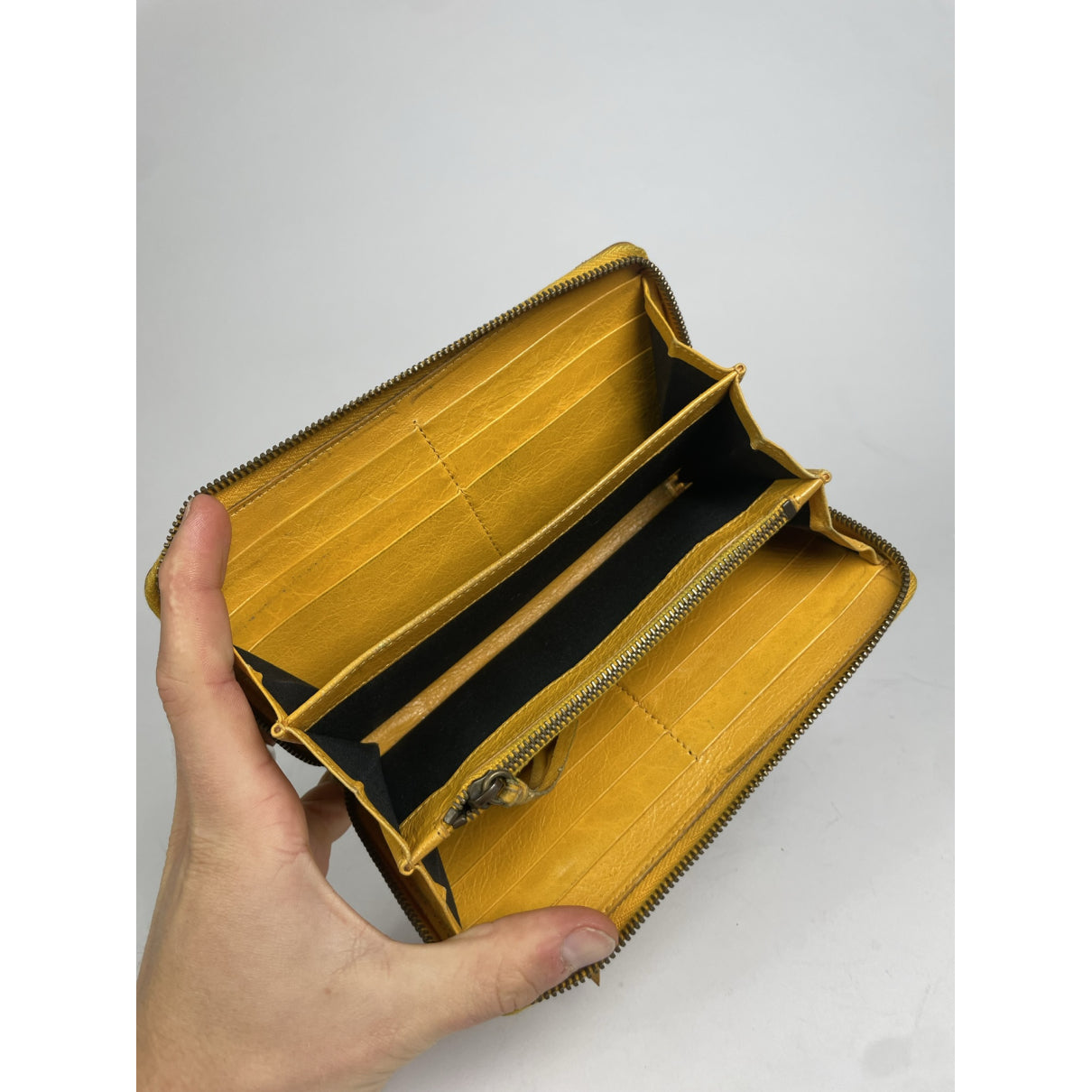 Balenciaga Wallet image 3