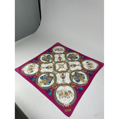 Celine Scarf image 4