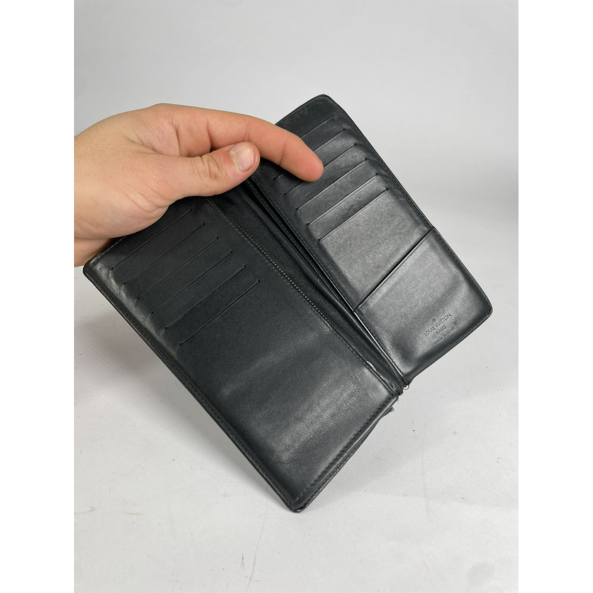 Louis Vuitton Passport cover Purse image 4