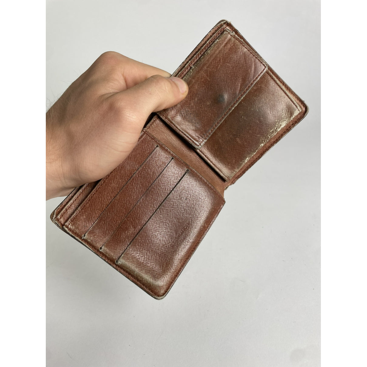 Louis Vuitton Purse image 4