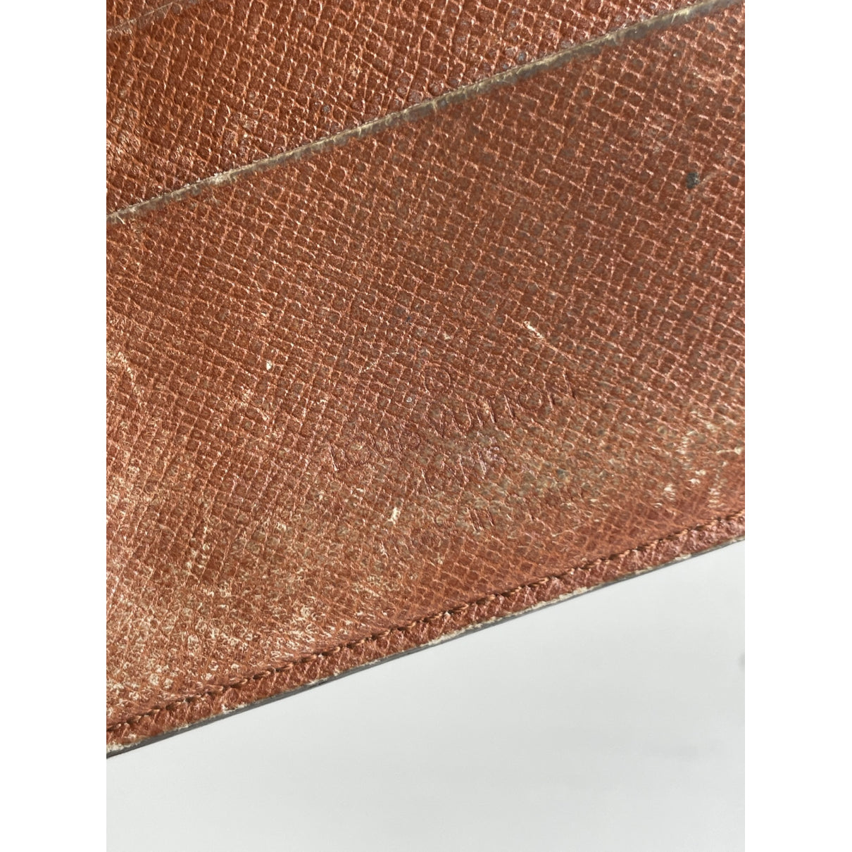 Louis Vuitton Purse image 5