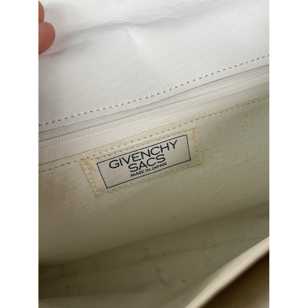 Givenchy Bow Cut Clutch Bag image 3