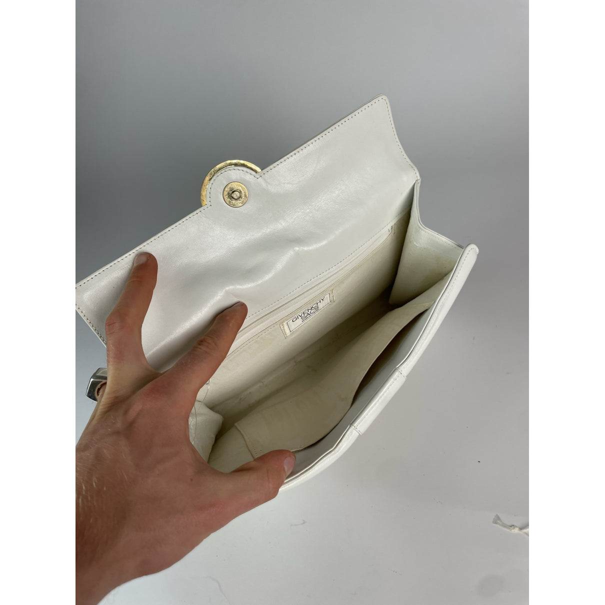 Givenchy Bow Cut Clutch Bag image 4