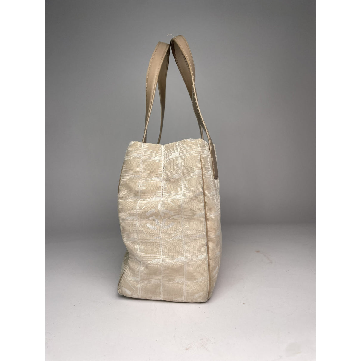 Chanel Handbag image 4