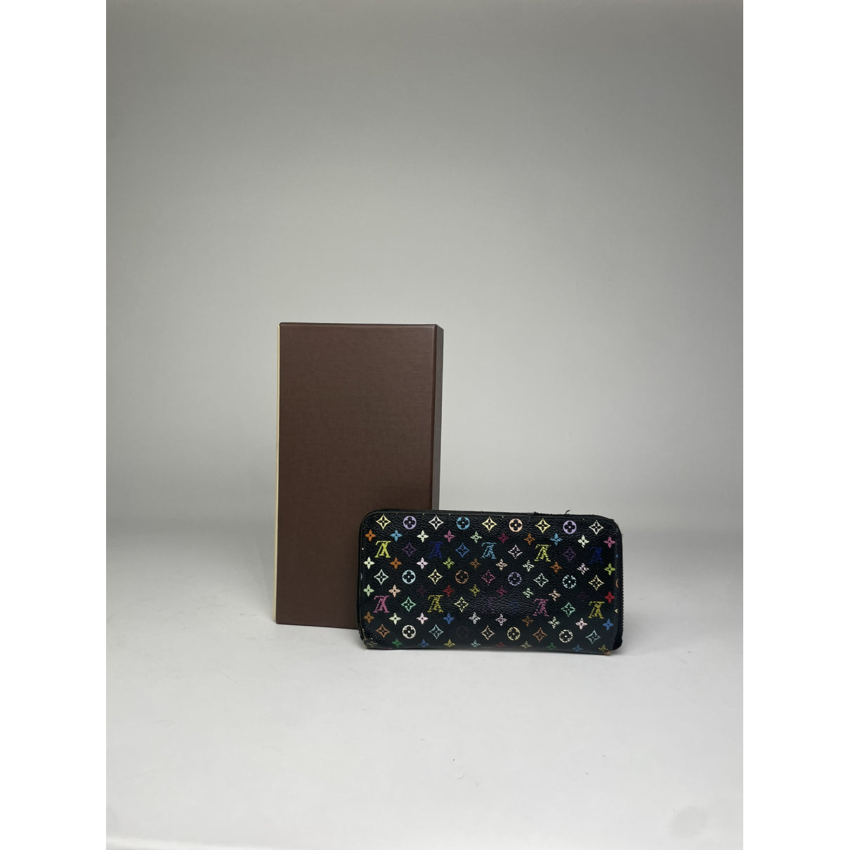 Louis Vuitton Zippy Wallet image 2