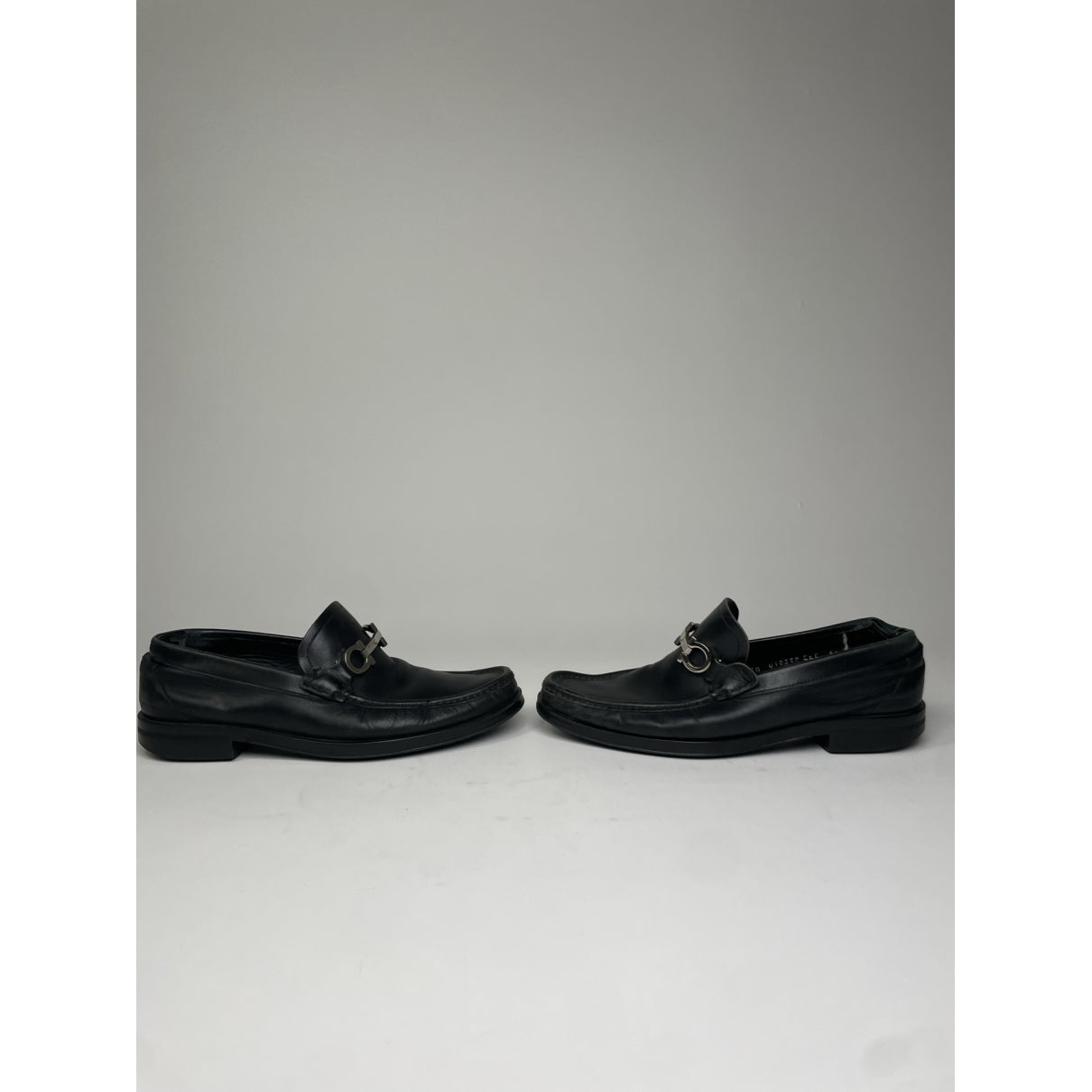 Salvatore Ferragamo Gancini Flat image 2