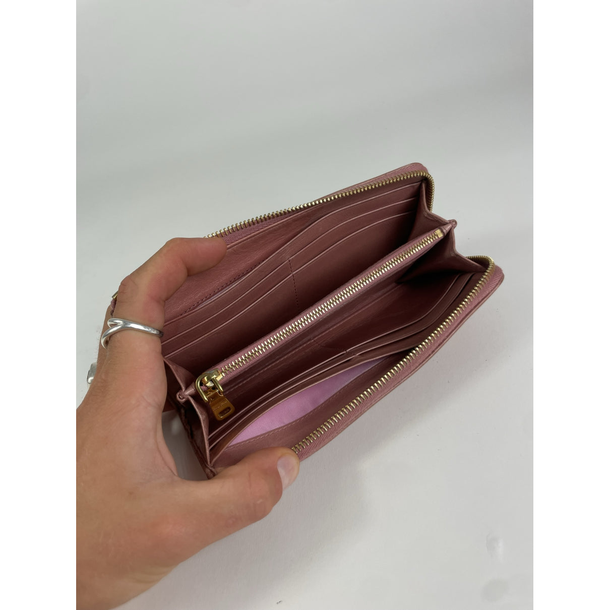 Miu Miu Wallet image 3