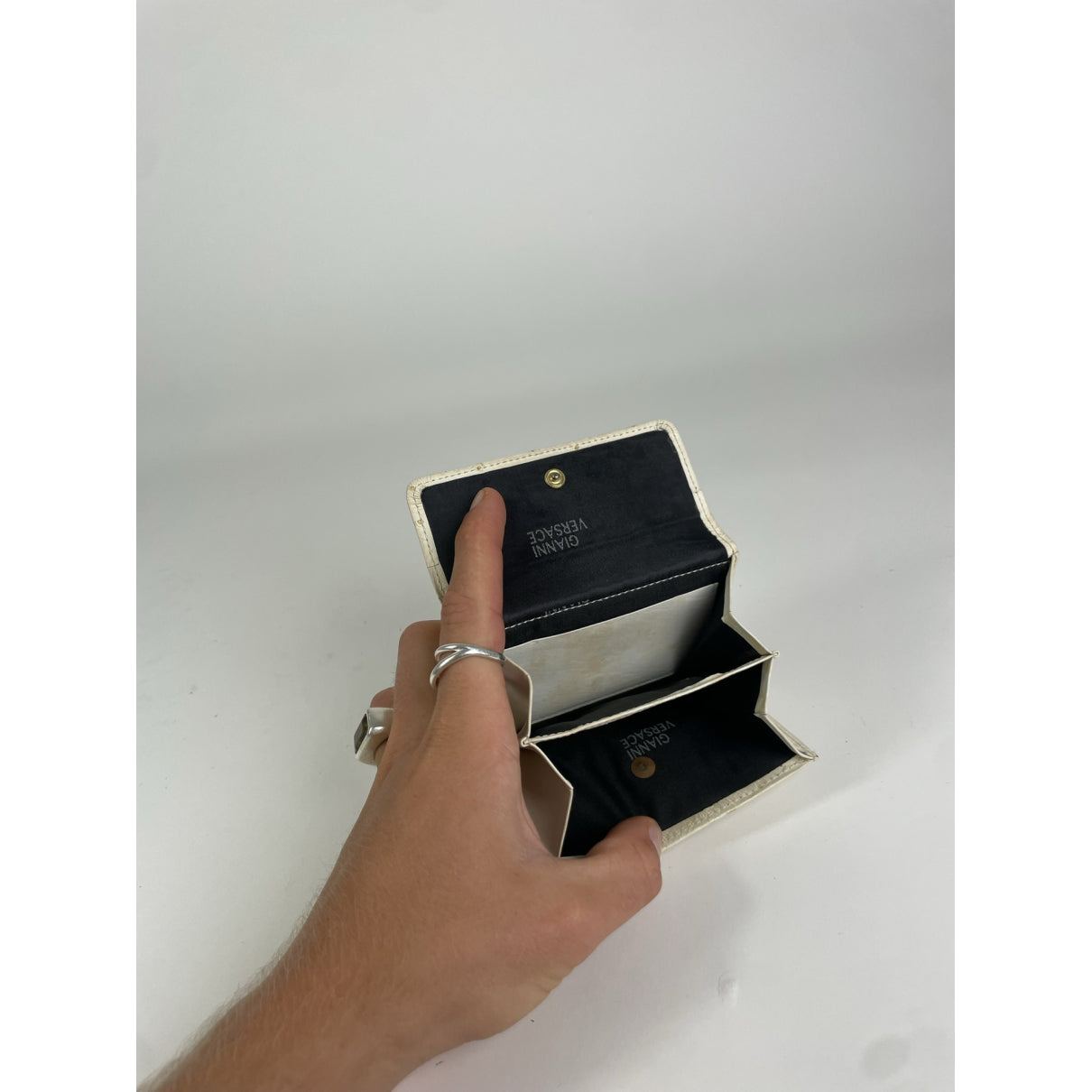 Gianni Versace White Leather Wallet image 3