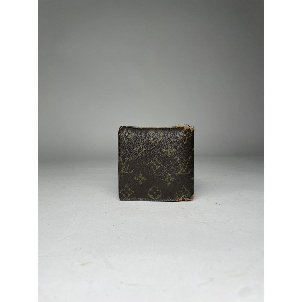 Louis Vuitton Purse image 3