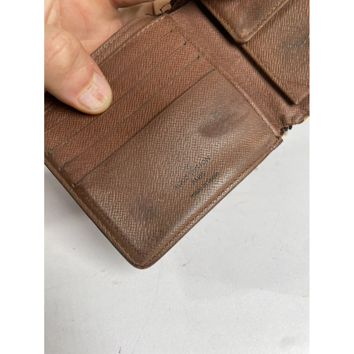 Louis Vuitton Purse image 5