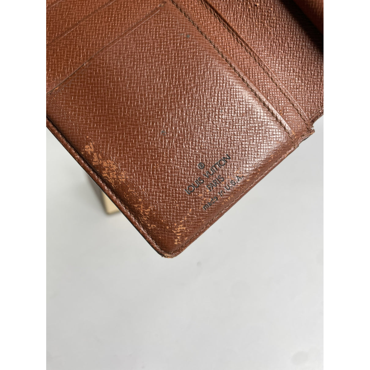 Louis Vuitton Iris Wallet image 4