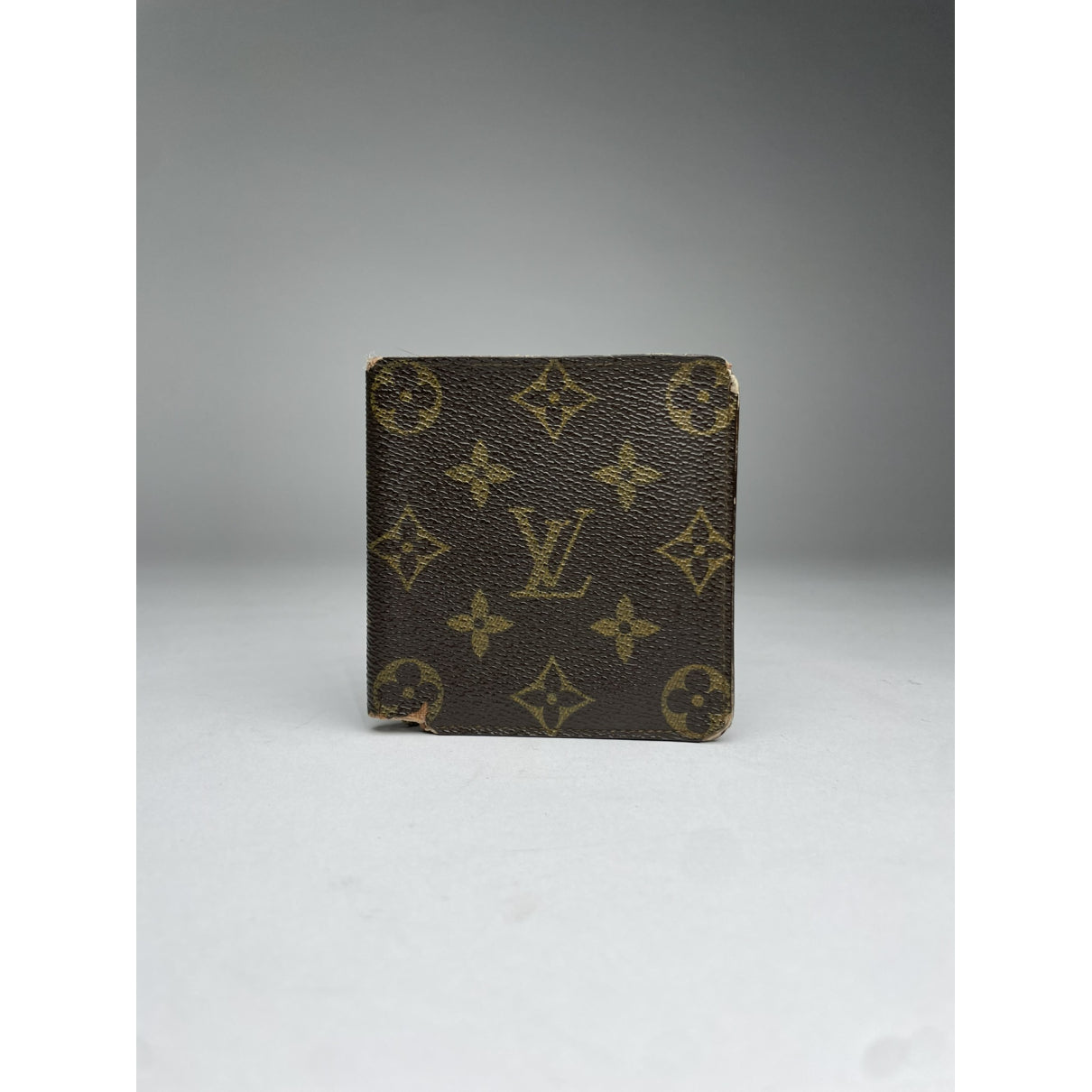 Louis Vuitton Purse image 2
