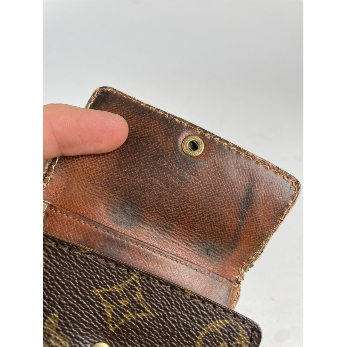 Louis Vuitton Purse image 4