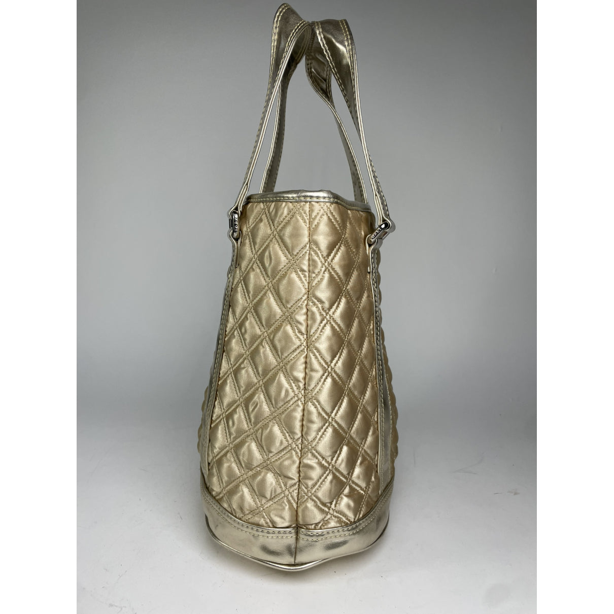 Marc by Marc Jacobs Handbag image 2