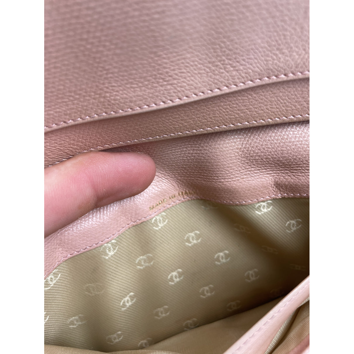 Chanel Timeless/Classique Wallet image 4