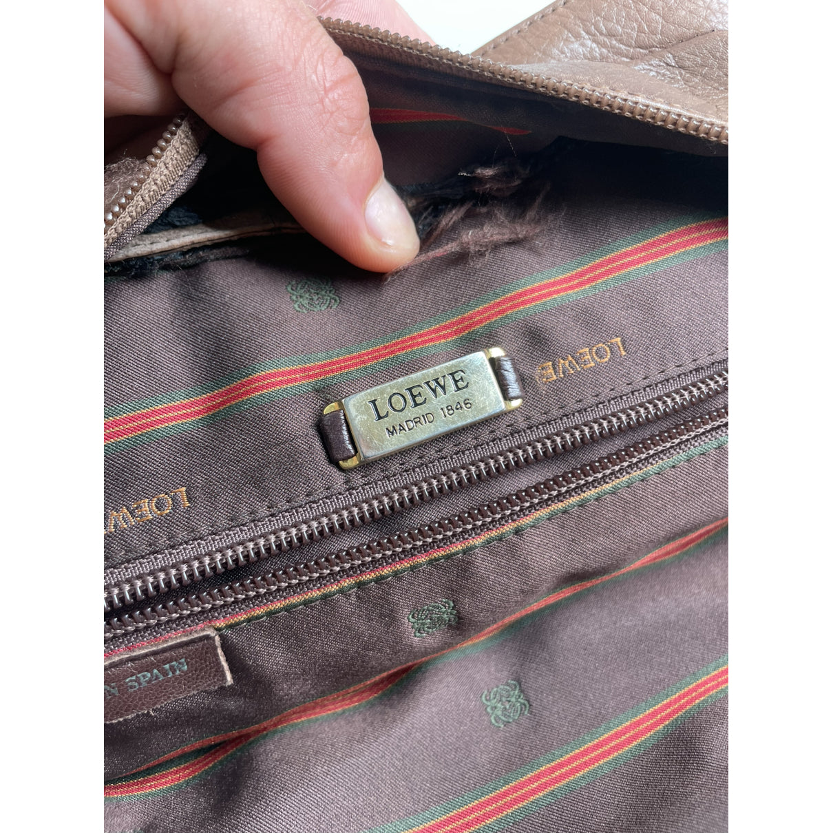 Loewe Amazona Brown Leather Handbag image 4