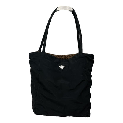 Bottega Veneta Maxi Cabat 30  Handbag image 1