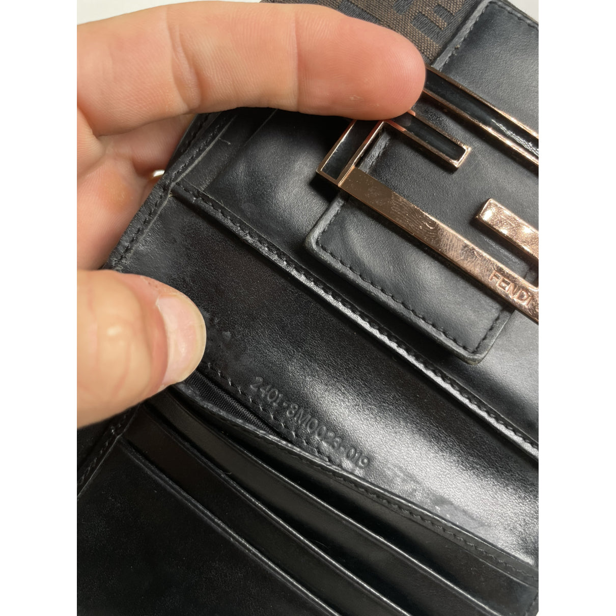 Fendi Baguette Wallet image 5