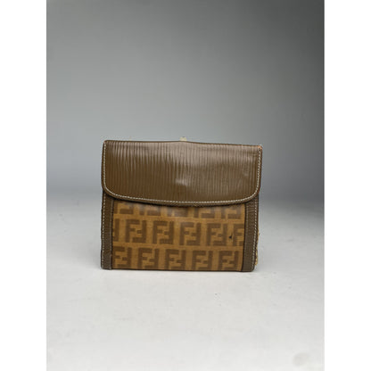 Fendi Baguette Brown Leather Wallet image 2
