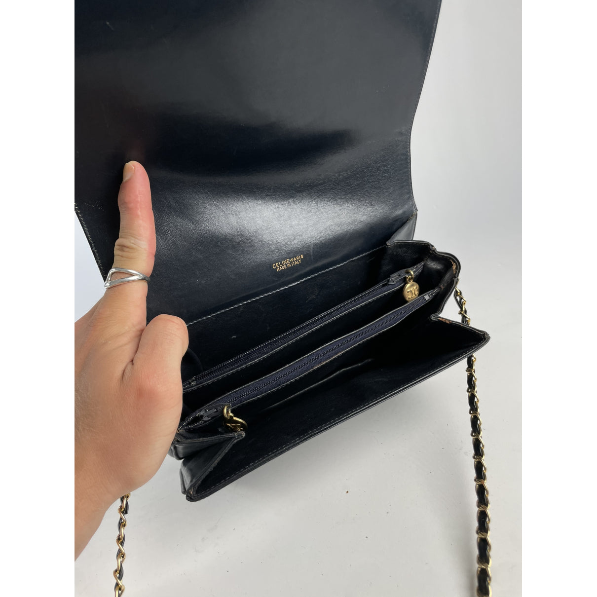 Celine SAC 16 BESACE Black Leather Handbag image 2