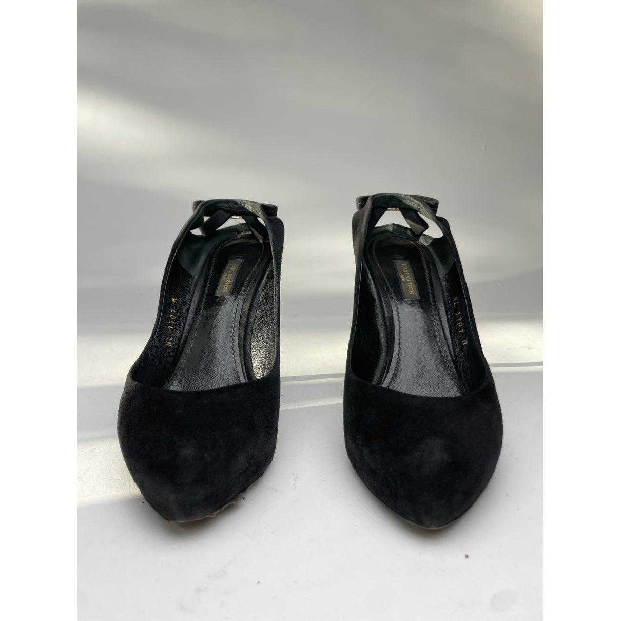 Louis Vuitton Streamline Black Patent Leather Heel image 2