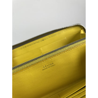 Celine Triomphe Wallet image 4