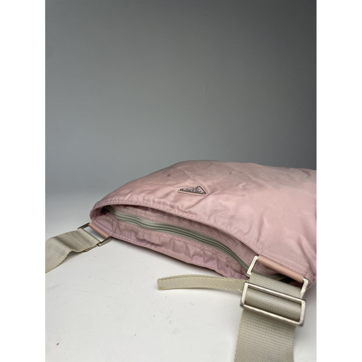 Prada Re-Edition 2005 Pink Polyester Handbag image 4