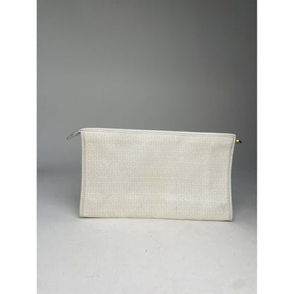 Fendi Baguette White Leather Clutch Bag image 3