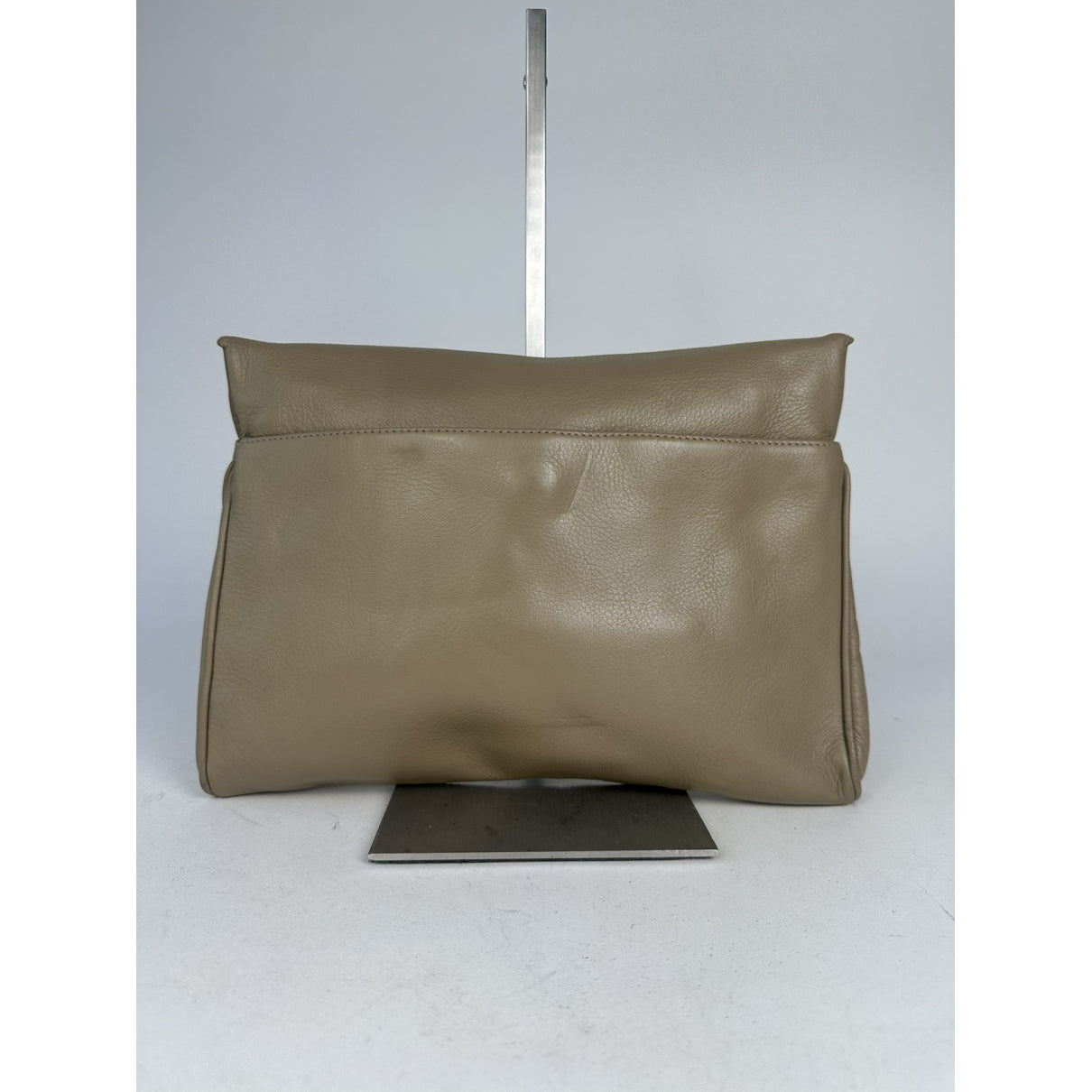 Dior D-Bee Clutch Bag image 5