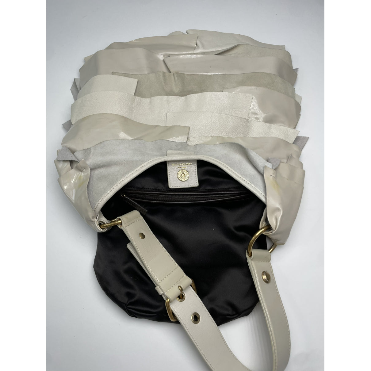 Yves Saint Laurent Handbag image 2