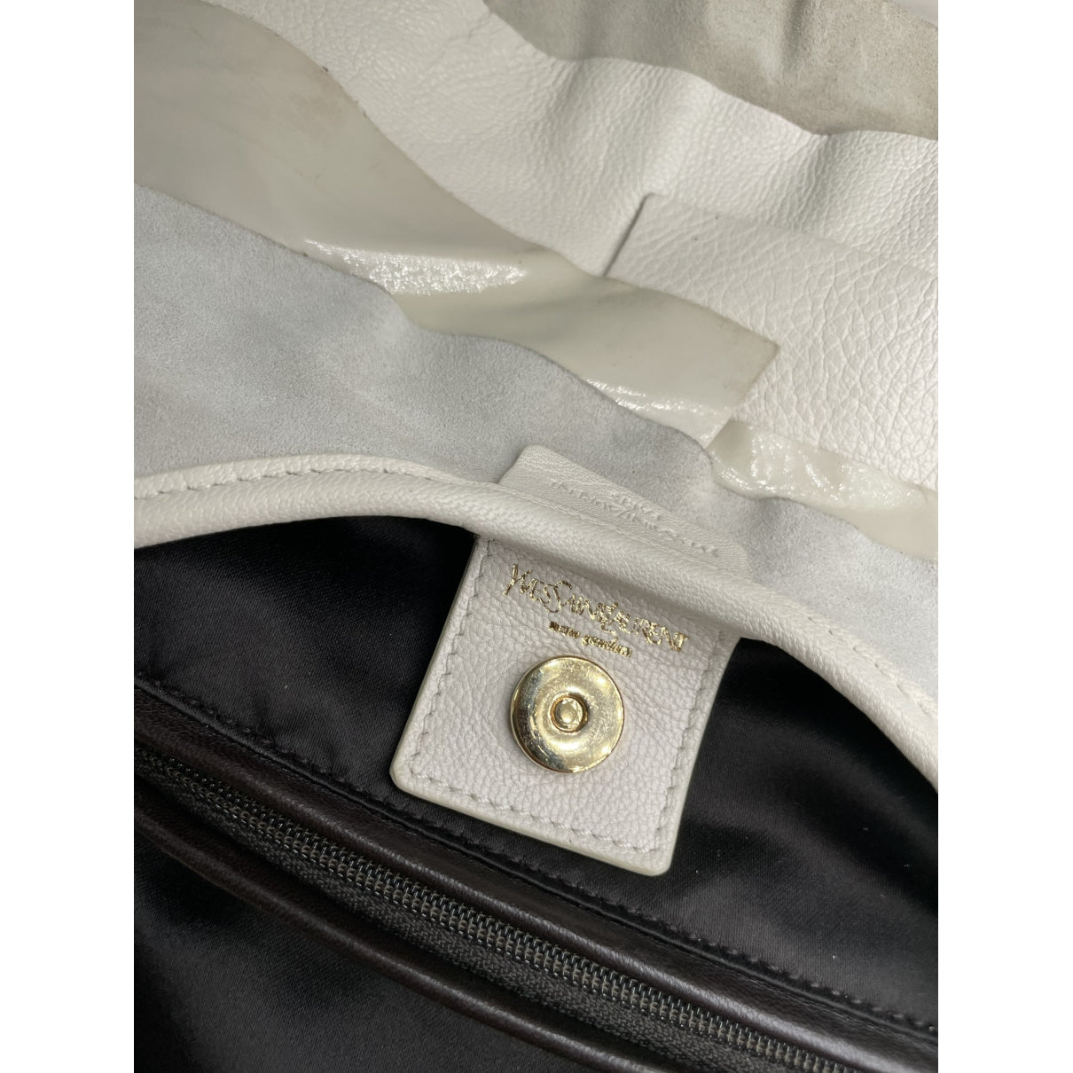 Yves Saint Laurent Handbag image 3