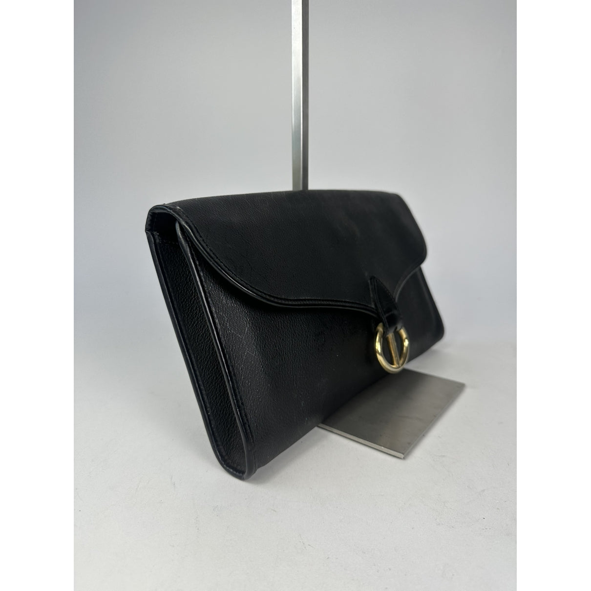 Dior D-Bee Clutch Bag image 3