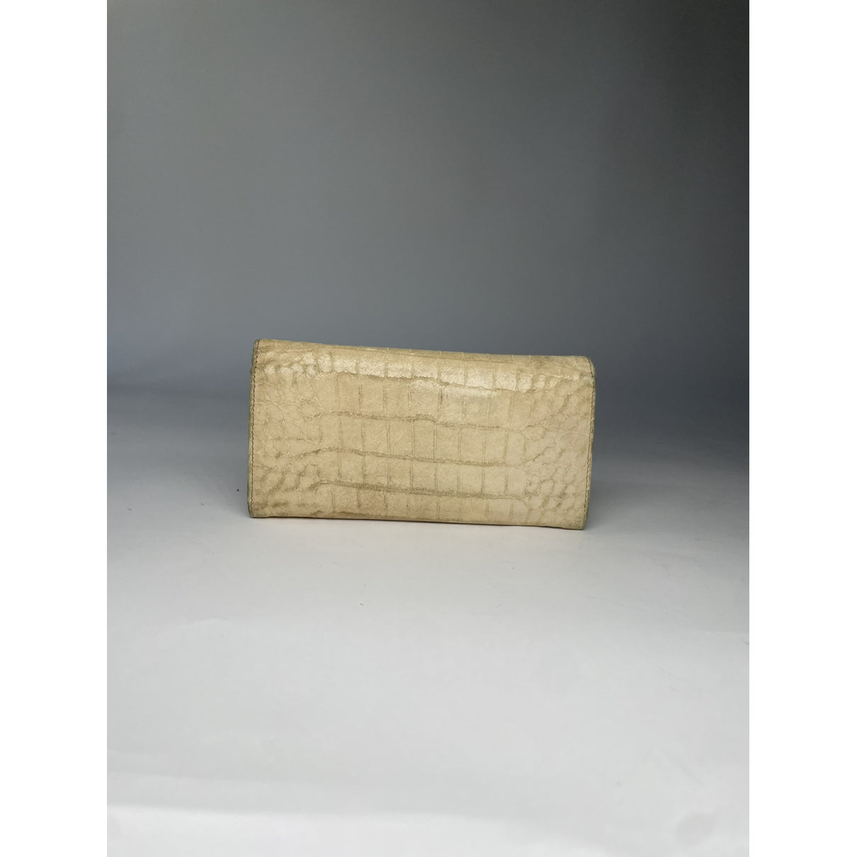 Miu Miu Wallet image 2