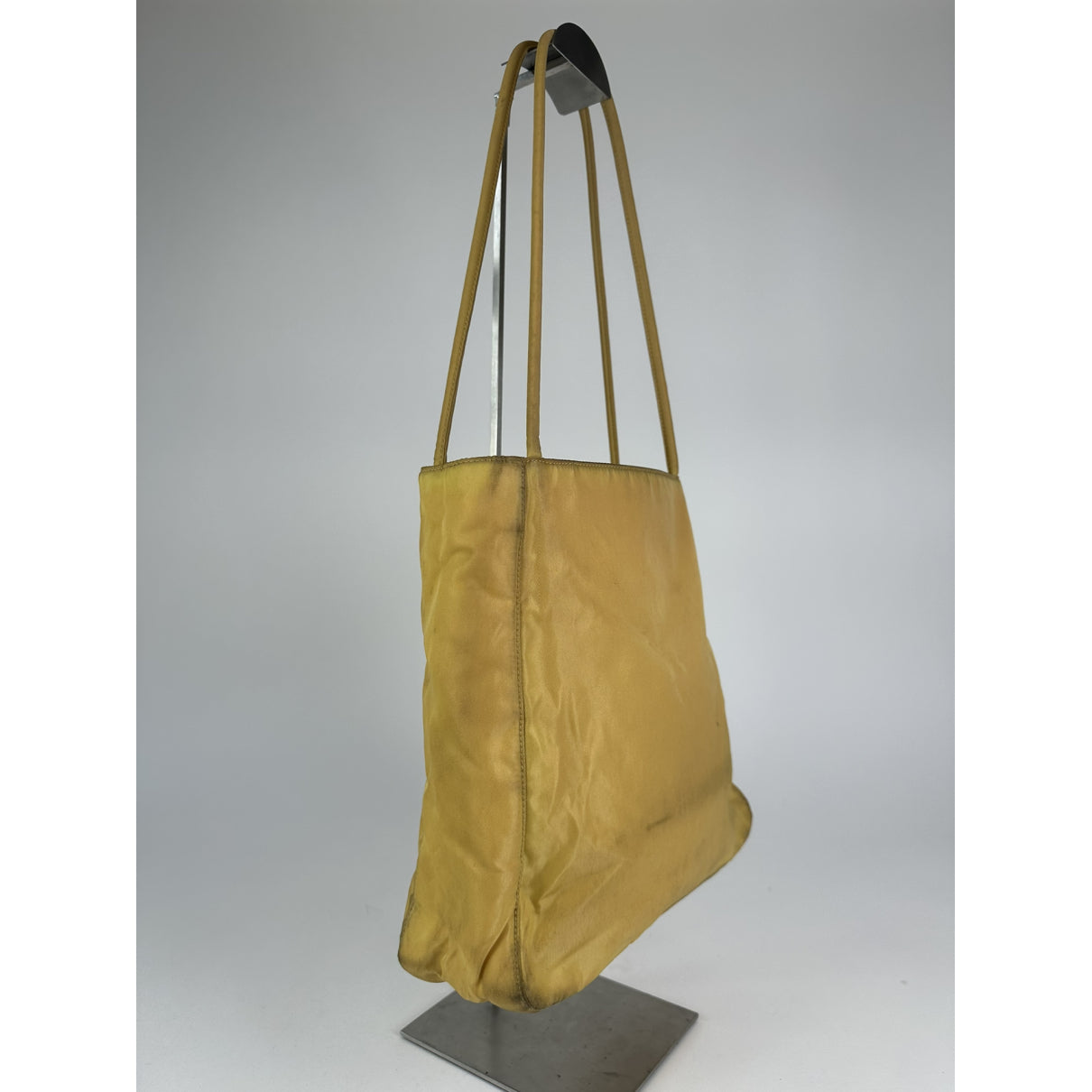 Prada Re-Edition 2000 Handbag image 4