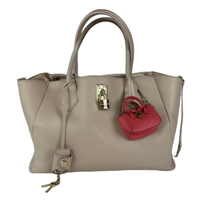 Samantha Thavasa Handbag image 1