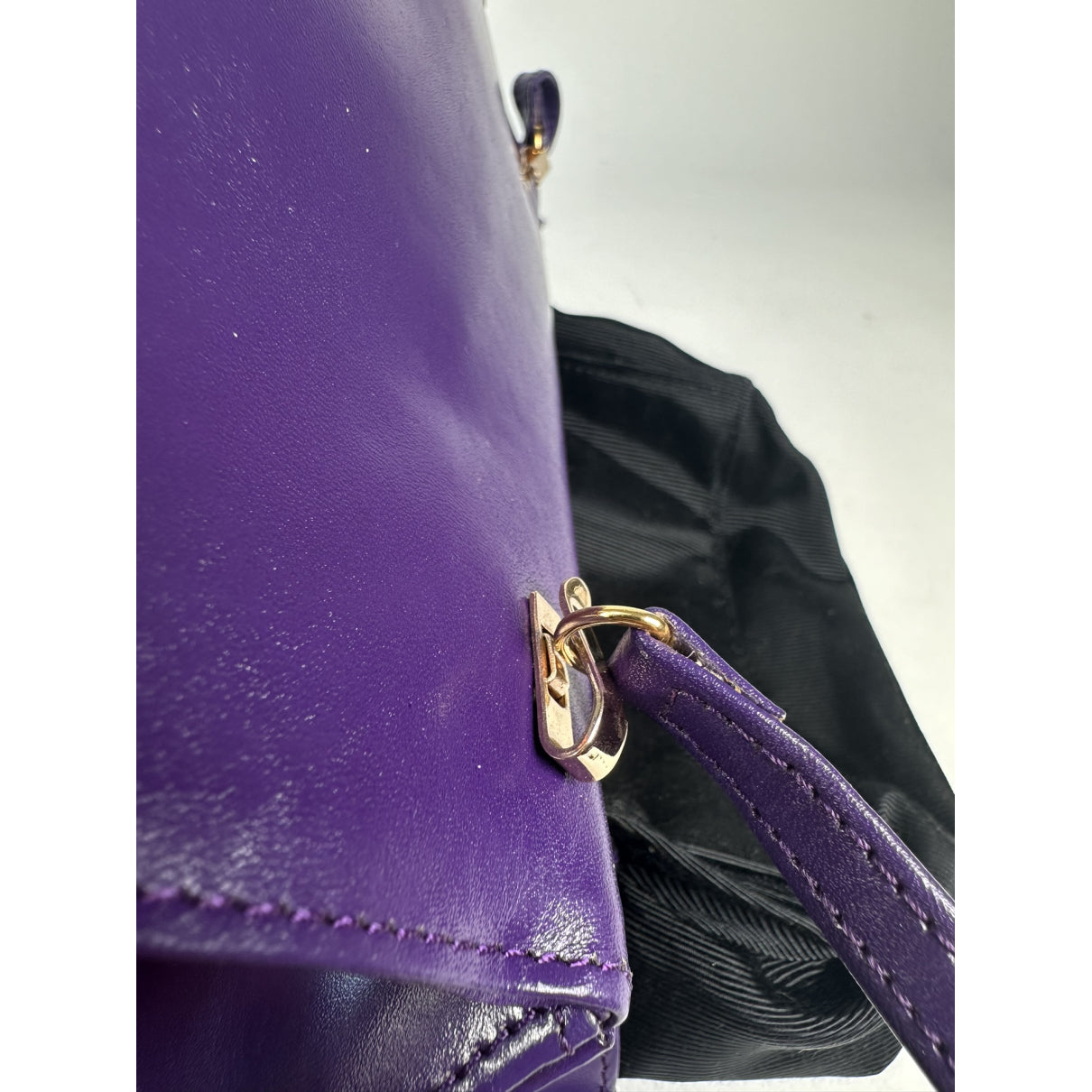 Givenchy Bow Cut Purple Leather Handbag image 4