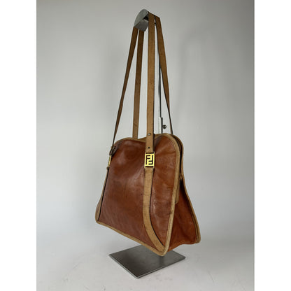 Fendi Peekaboo Red Leather Handbag image 3