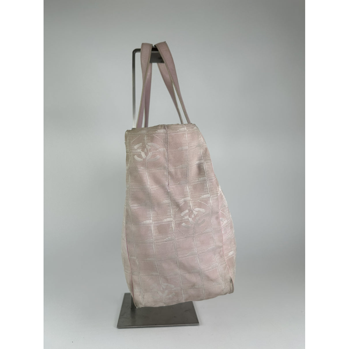 Chanel Handbag image 5