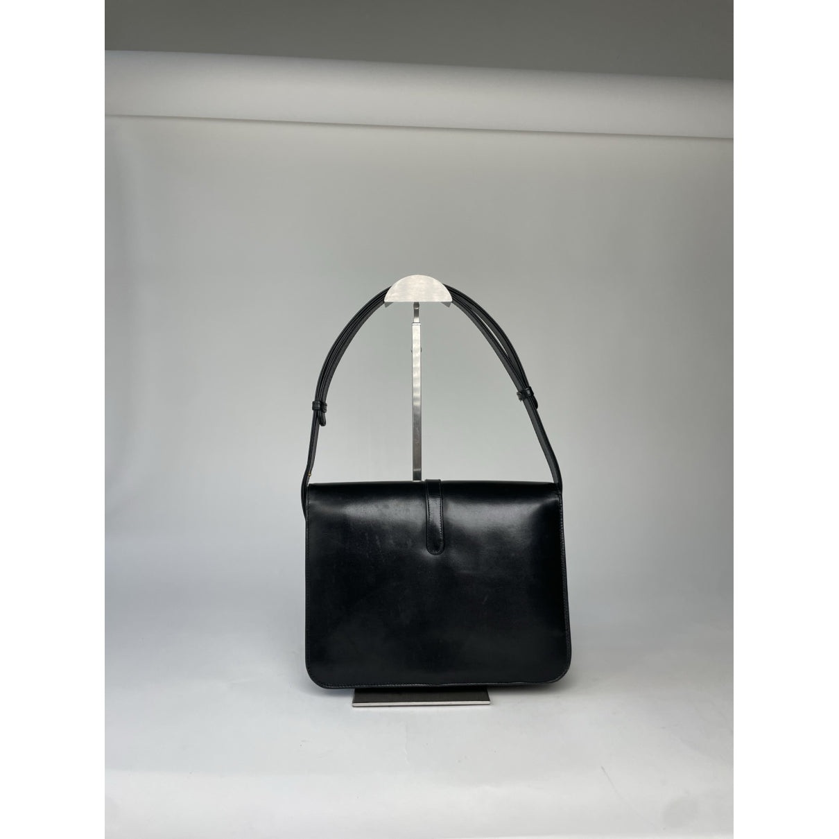 Givenchy 4G Handbag image 3