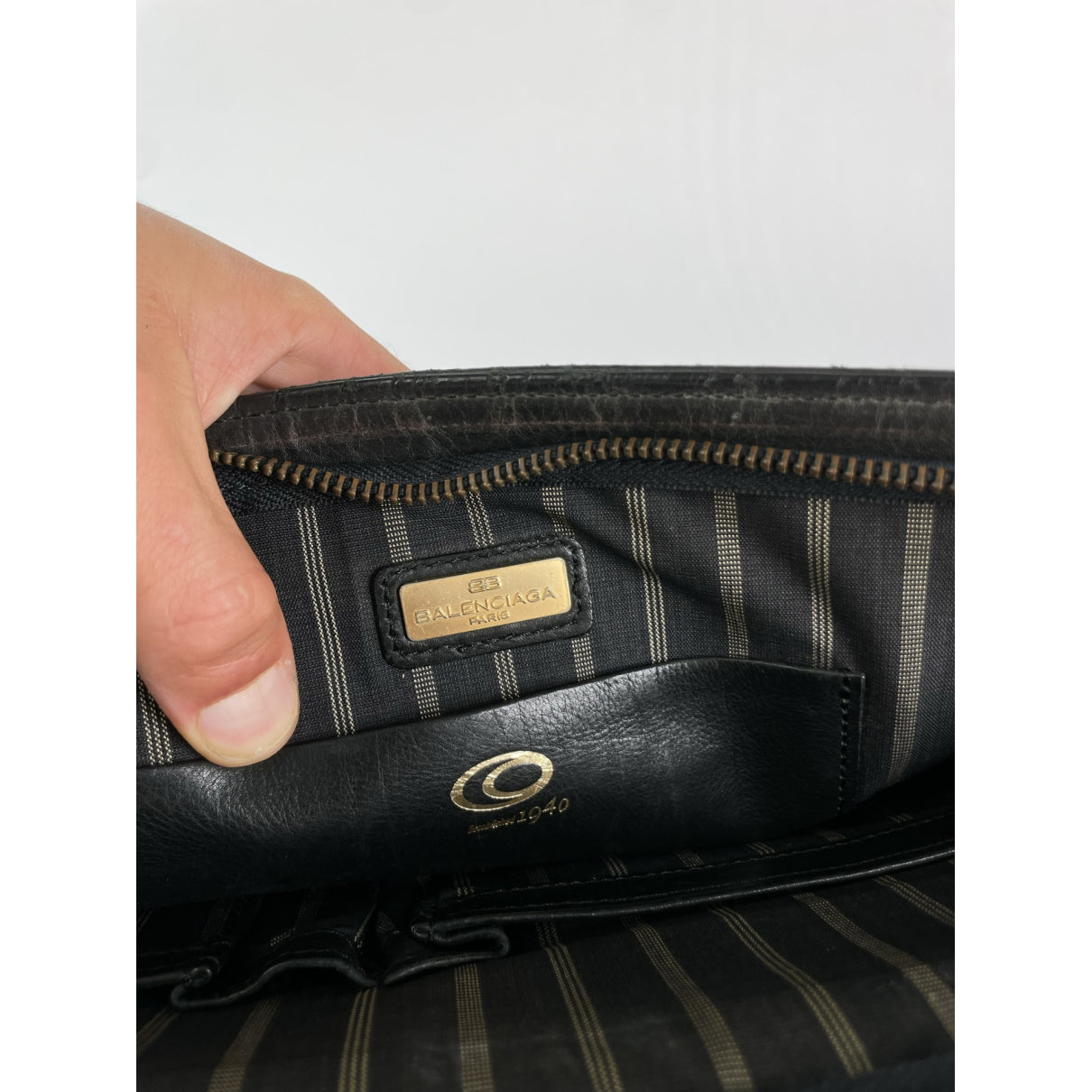 Balenciaga City Black Leather Clutch Bag image 3