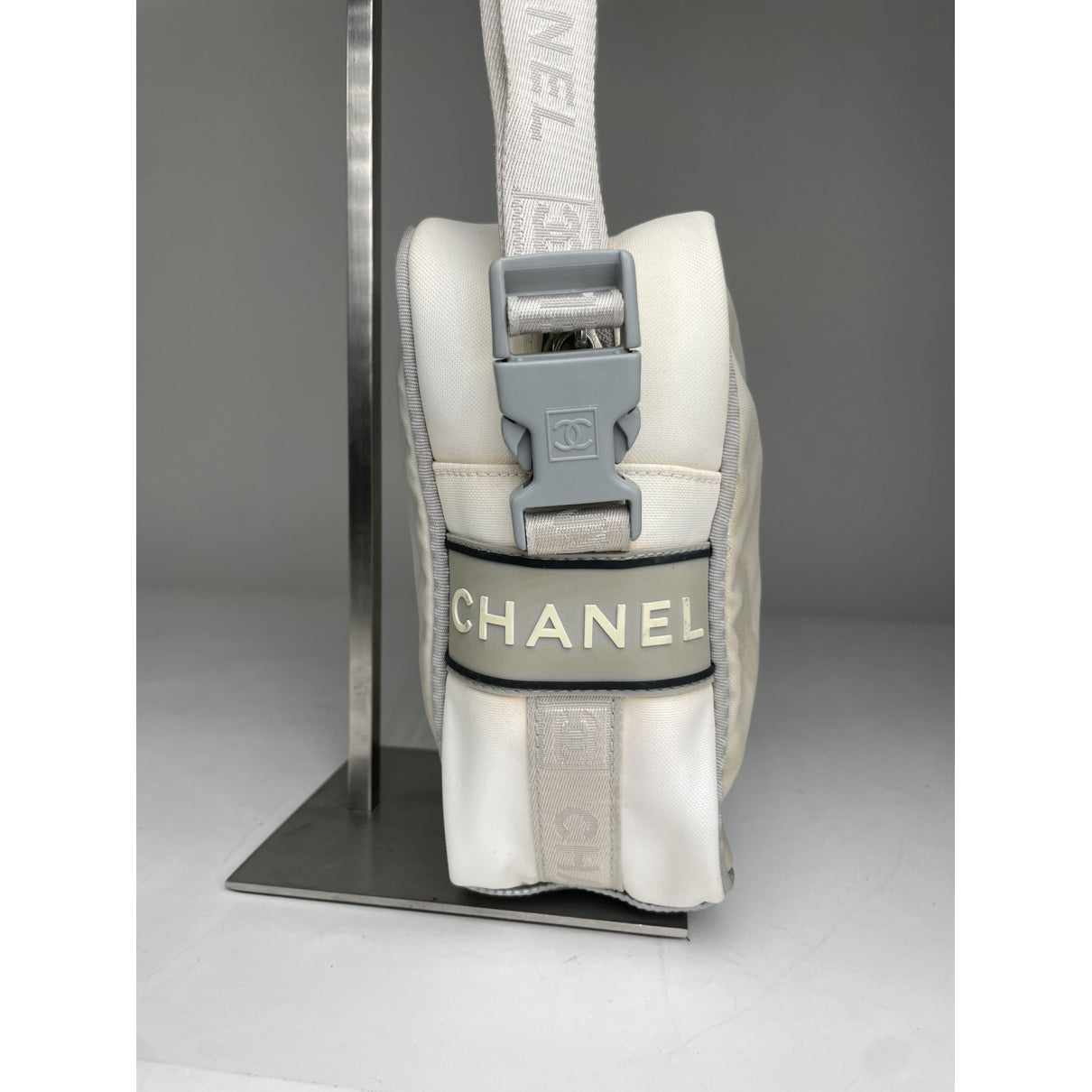 Chanel Handbag image 4