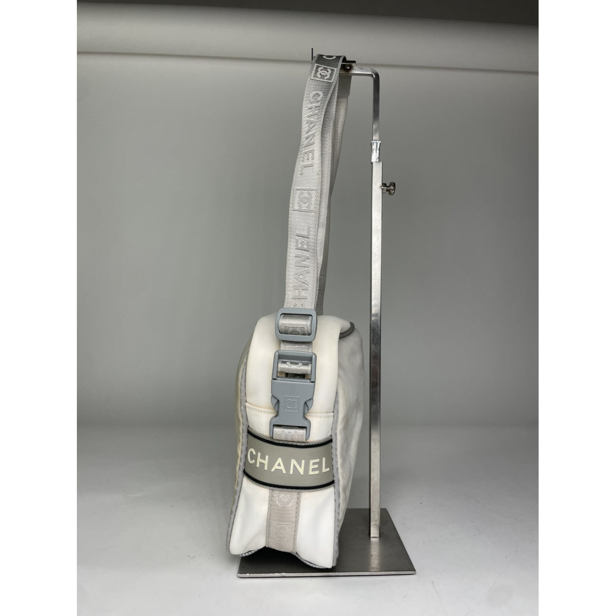 Chanel Handbag image 5