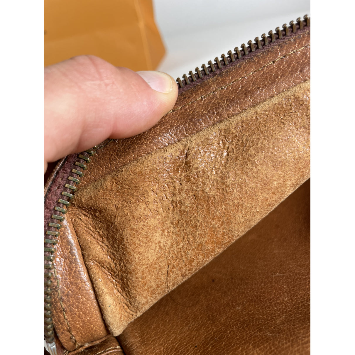 Louis Vuitton Metis Brown Leather Clutch Bag image 3