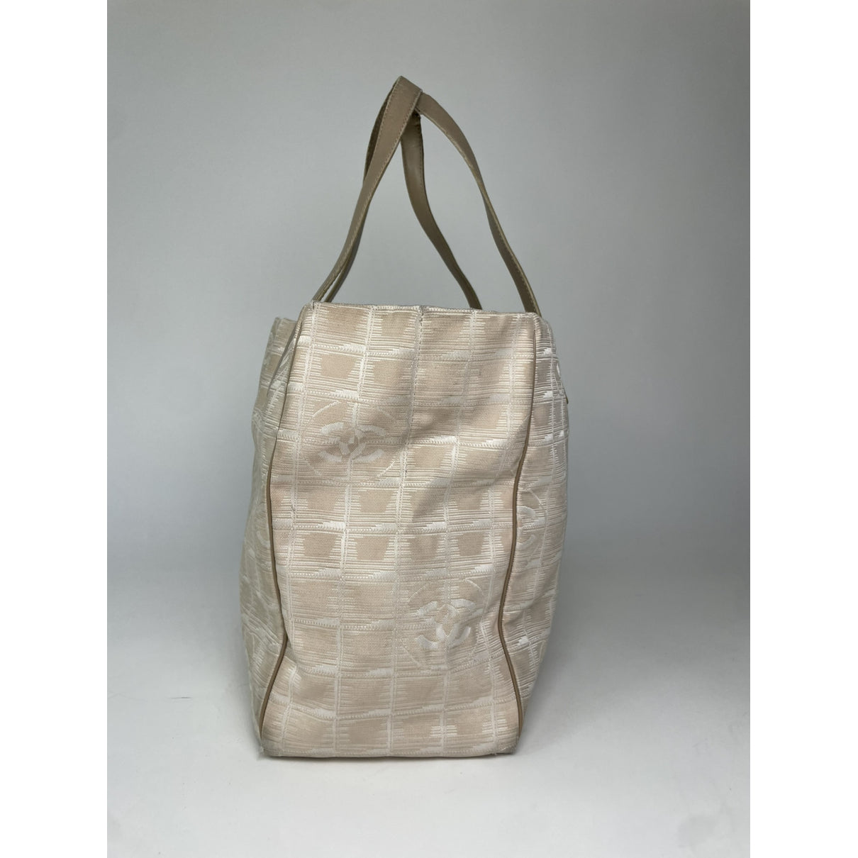 Chanel Handbag image 4