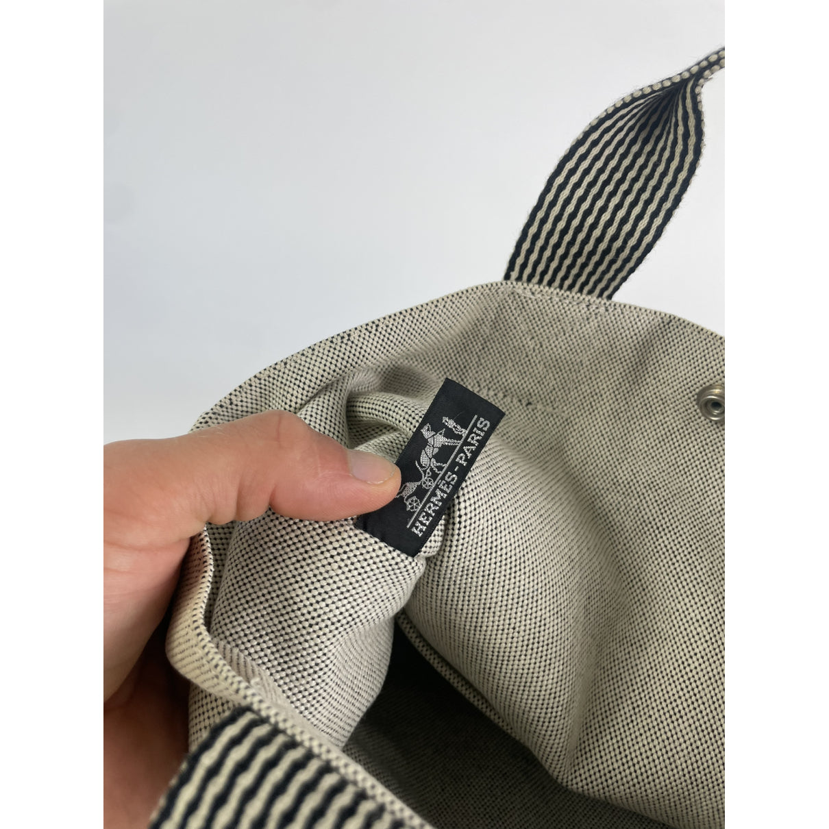 Hermès Beige Cotton Handbag image 4