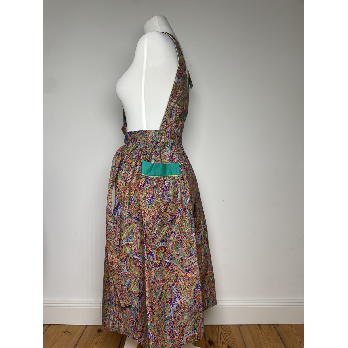 Yves Saint Laurent Dresse image 2