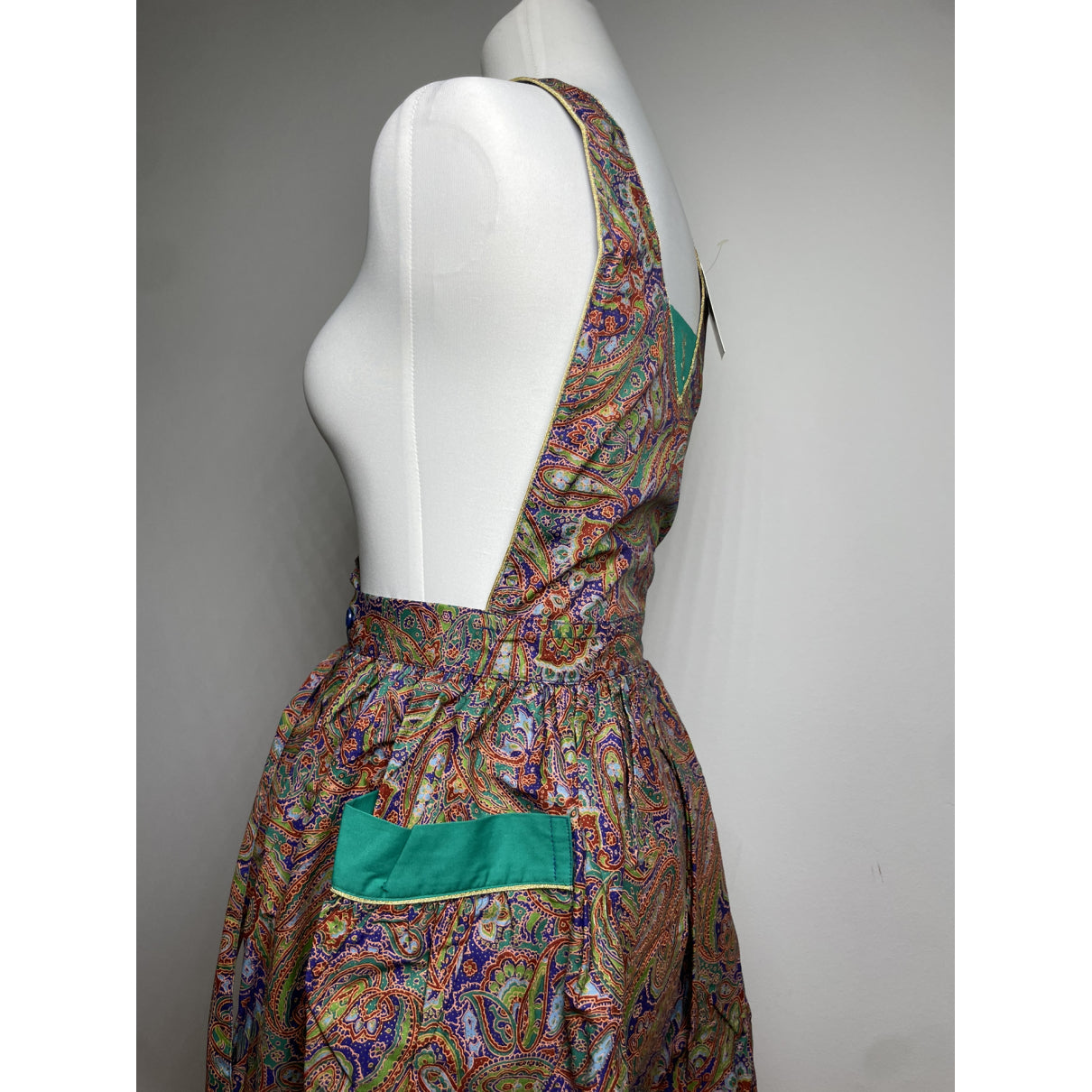 Yves Saint Laurent Dresse image 3