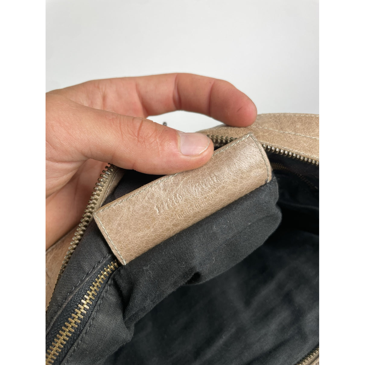 Balenciaga City Handbag image 3